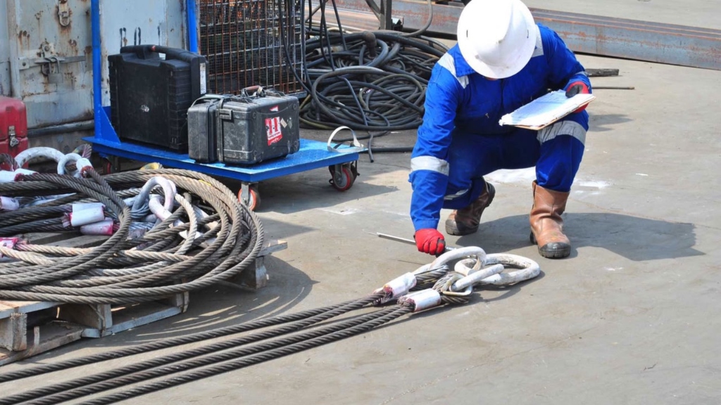 Lifting Equipment & Operations Inspection